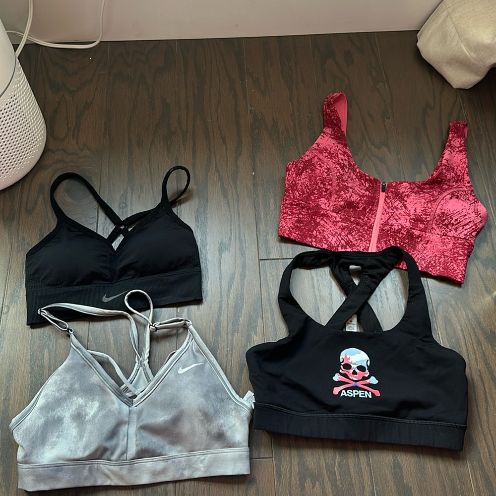 Set of 4 new sports bras Lululemon, Nike & Forever21